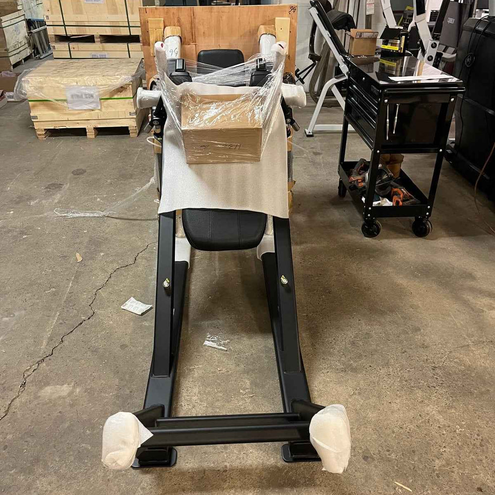 New Nautilus Hack Squat Brand Free Shipping!