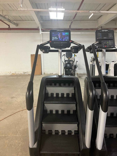 Life Fitness Discover 95P SE3 HD Powermill
