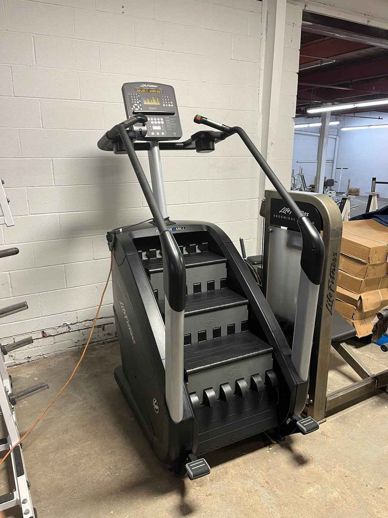 Life Fitness PowerMill Integrity Series Climber – True Iron Fitness