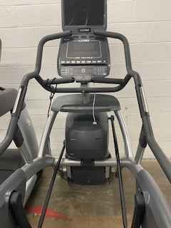 Cybex 750 A Arc Trainer