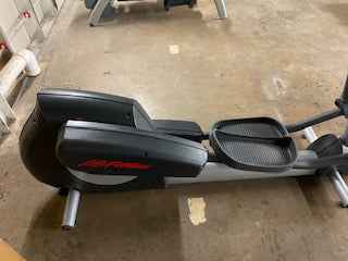 Life Fitness Integrity Series Elliptical CLSX