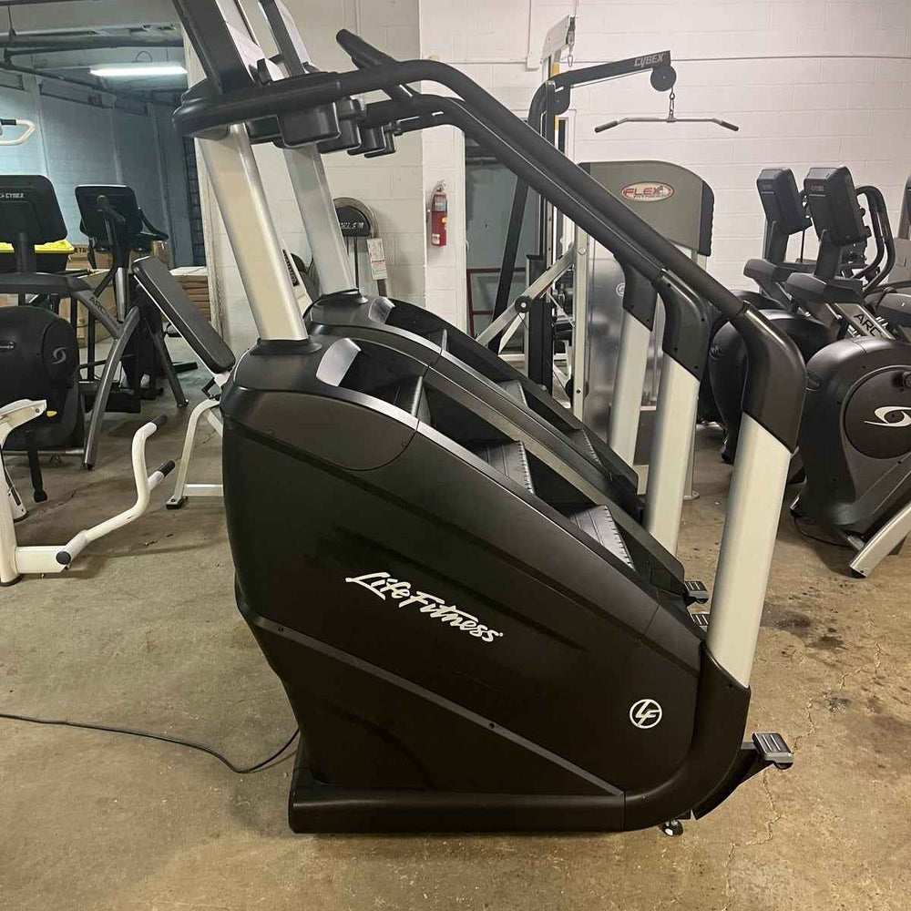 Life Fitness Discover 95P SE3 HD Powermill – True Iron Fitness