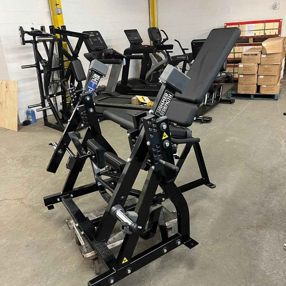 Hammer Strength Plate Loaded Iso-Lateral Leg Extension – True Iron Fitness